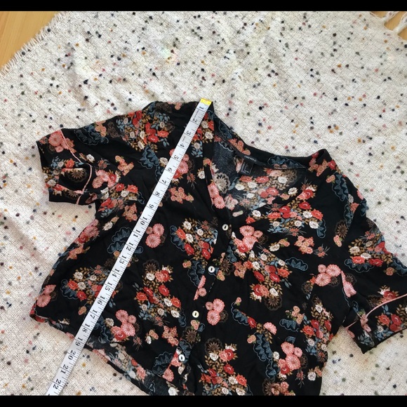 Forever 21 Floral Kimono Print Crop Top - Picture 4 of 9